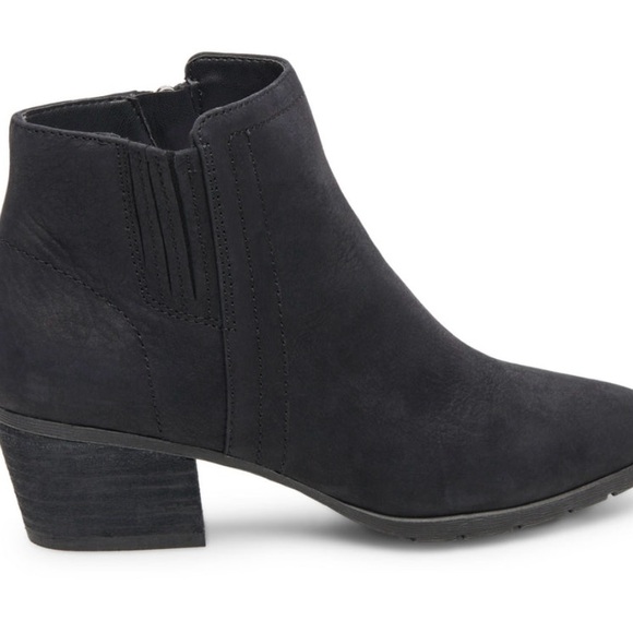 Blondo Waterproof Valli Bootie in black, size 5.5. Never Worn - Picture 4 of 6